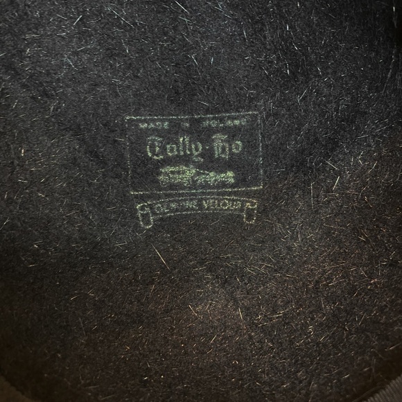 Vintage Hat With Mesh 🤍 - Picture 7 of 9